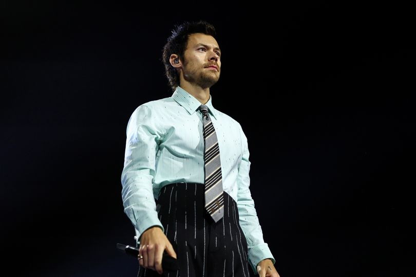 Harry Styles ‘finds fame isolating’ as he admits to struggling during his tour